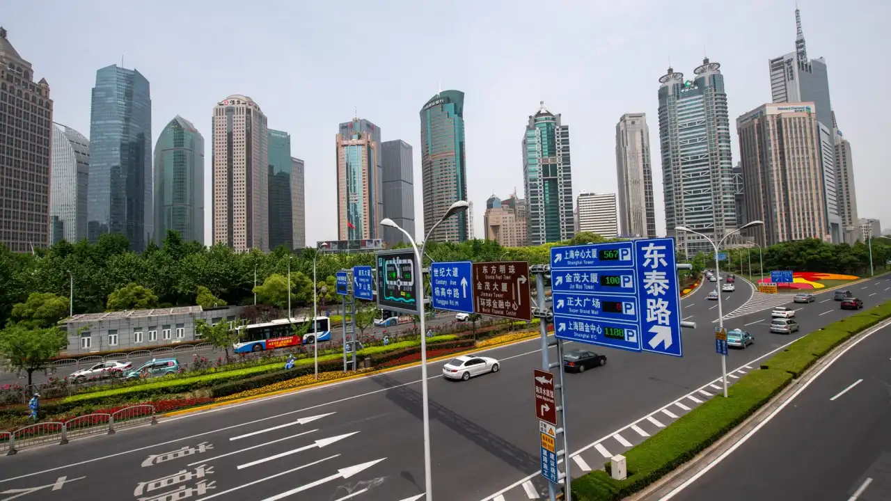 峰麟榕贸易服务：进口与国产电动工具性能对比及适用场景分析