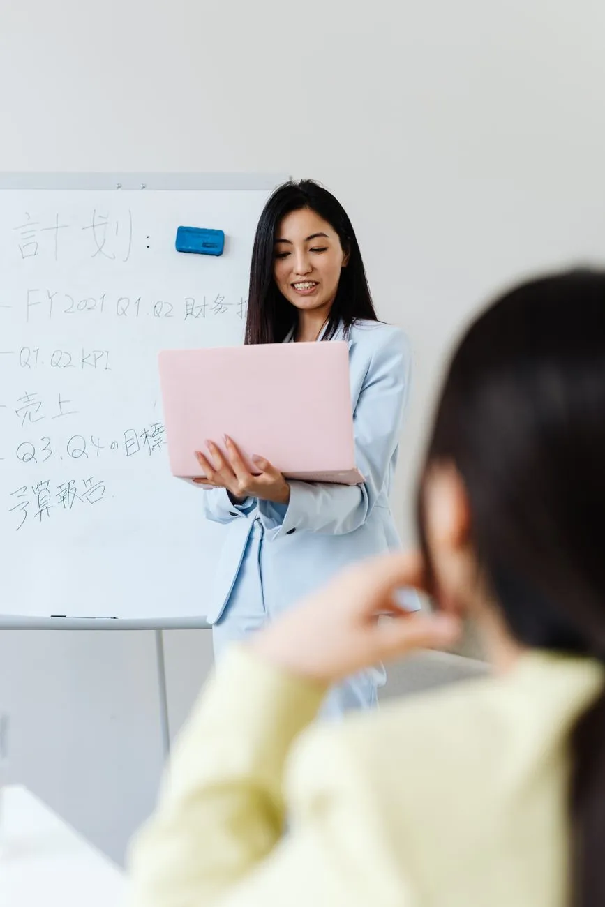 2025年机电设备能效标准更新对工厂采购的影响分析